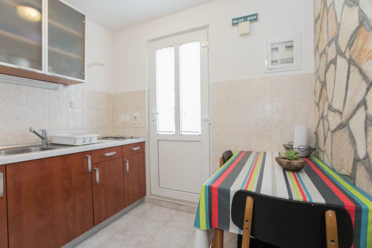 וודיצה Apartment Ana מראה חיצוני תמונה
